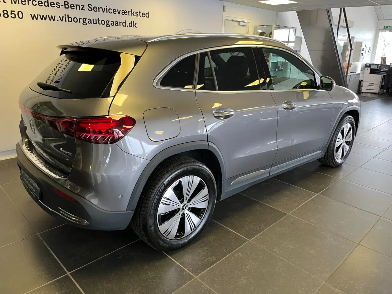 Billede 5 - Mercedes EQA300  Progressive 4Matic