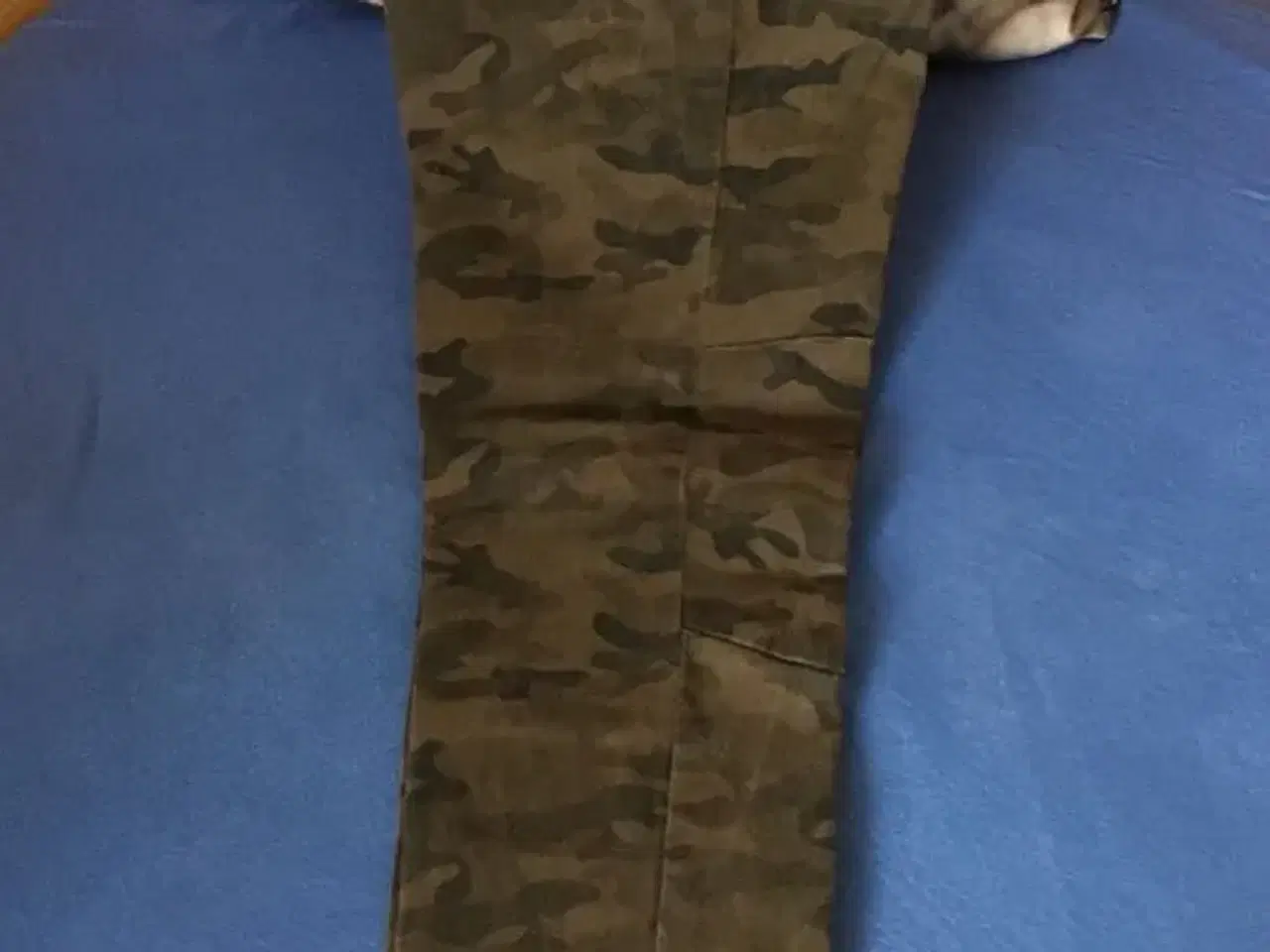 Billede 2 - Militær bukser til salg