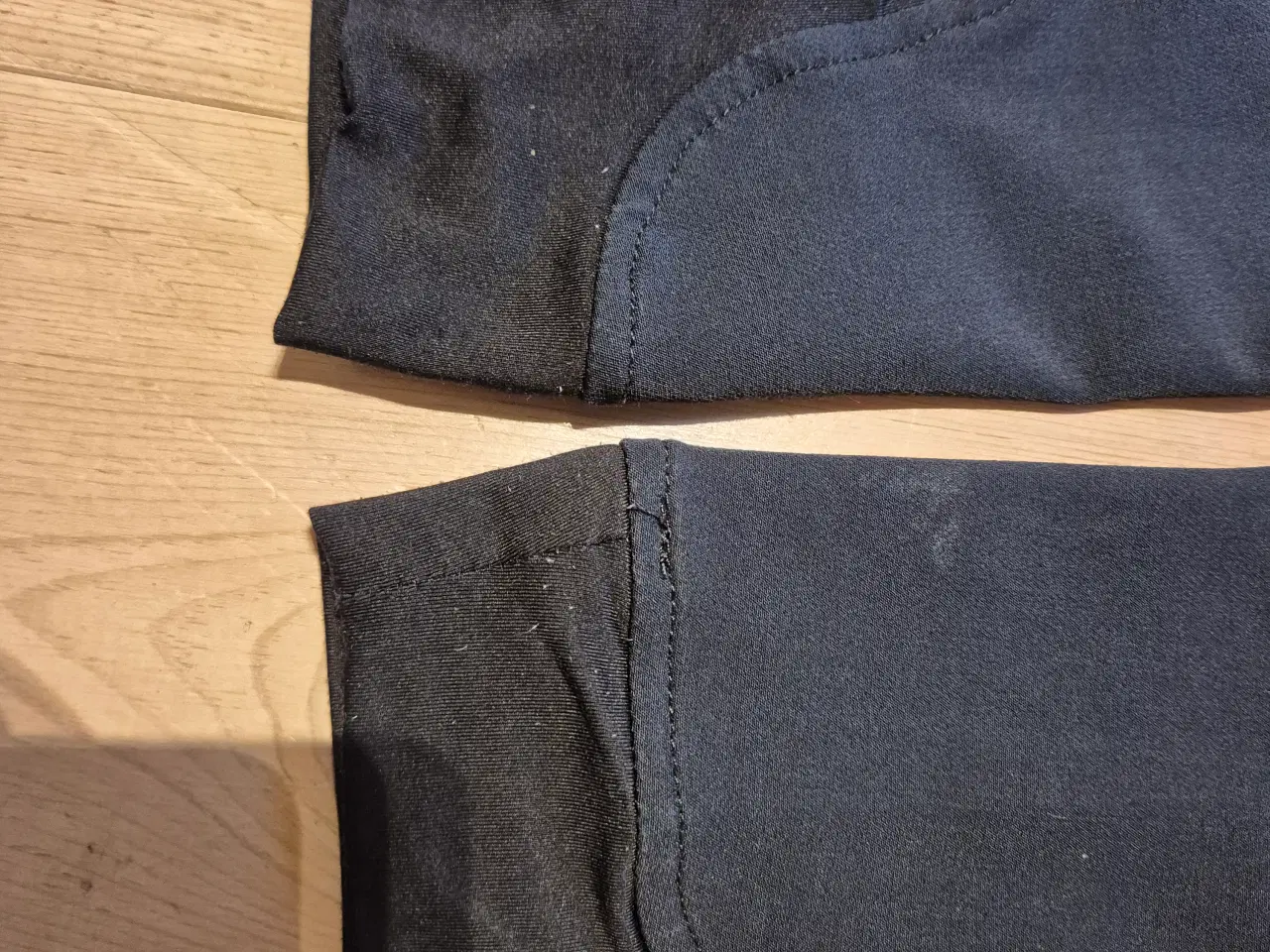 Billede 8 - Ridebukser og hjelm