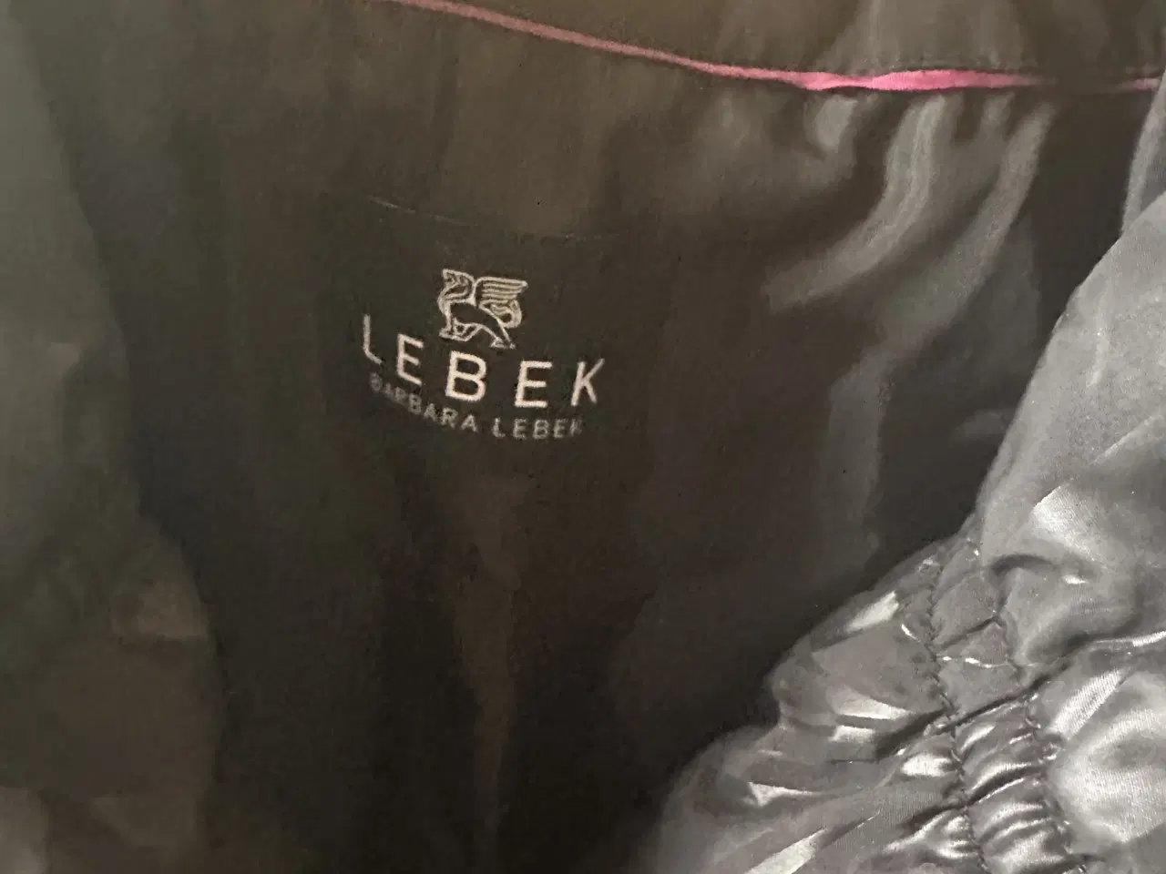 Billede 2 - Vinterjakke ( Barbara Lebek) 