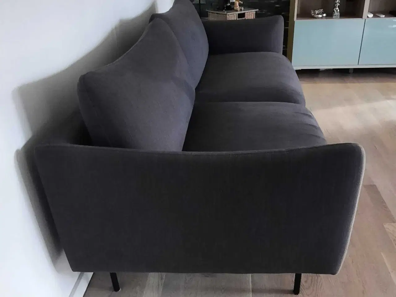 Billede 3 - Mavis 3 pers Sofa i koksgrå stof