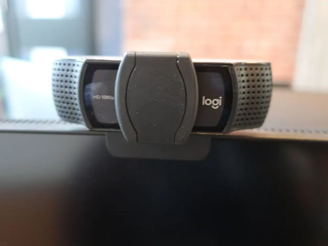 Billede 5 - Buet skærm 34" DELL U3421WE inkl. tastatur/mus og webcam