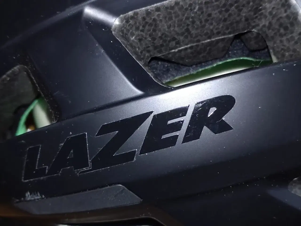 Billede 2 - Lazer Tonic Cykelhjelm Sort 61-64 cm