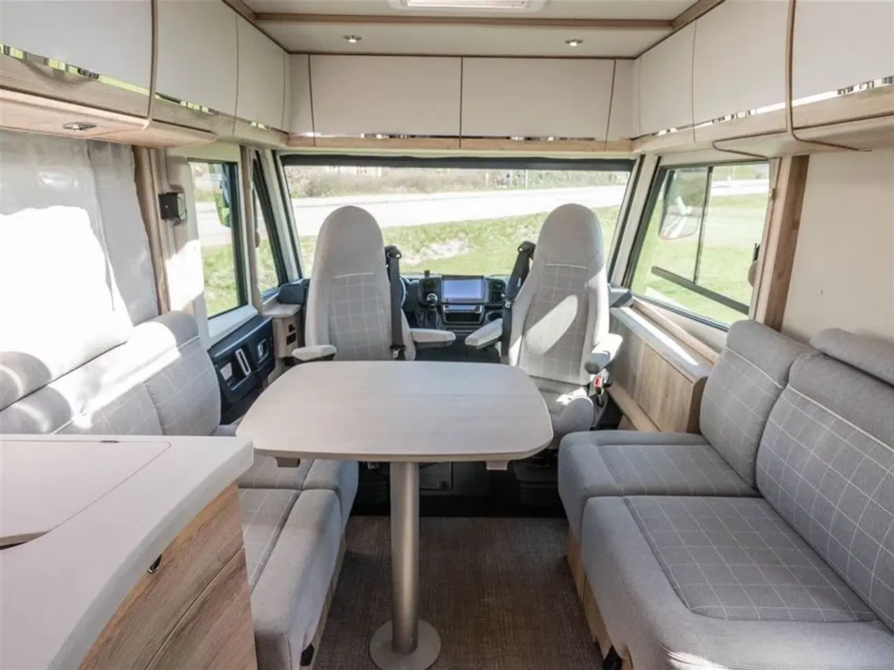 Billede 9 - 2022 - Euramobil Integra Line 720 EF   Tysk kvalitet og luksus