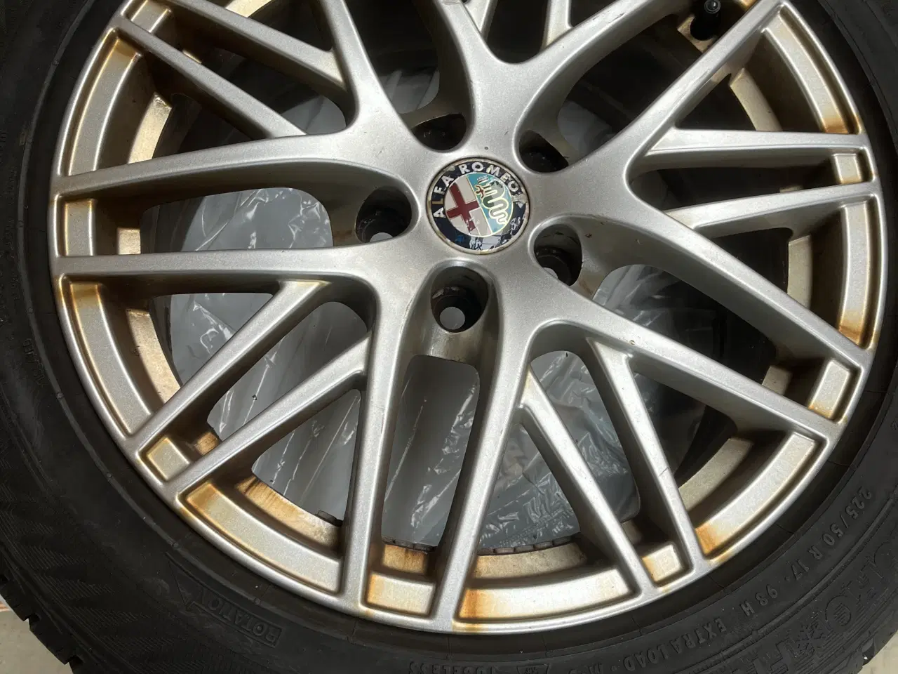 Billede 2 - Vinterdæk på Alufælge til Alfa Romeo 159