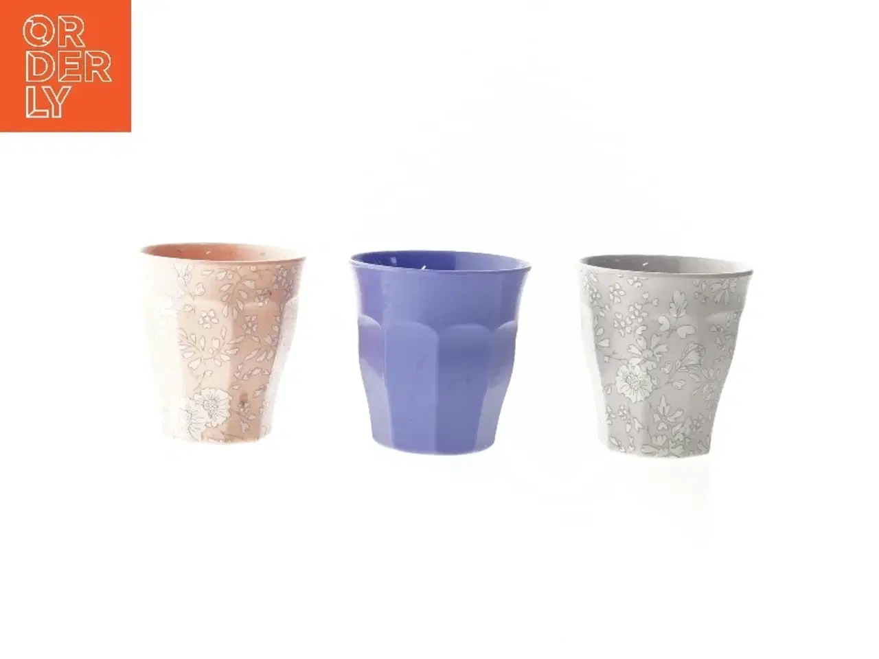 Billede 1 - Sæt af tre plastik kopper fra Rice (str. Ø. 7,5 cm. længde. 8 cm. og. ø. 7 cm. højde. 8 cm)