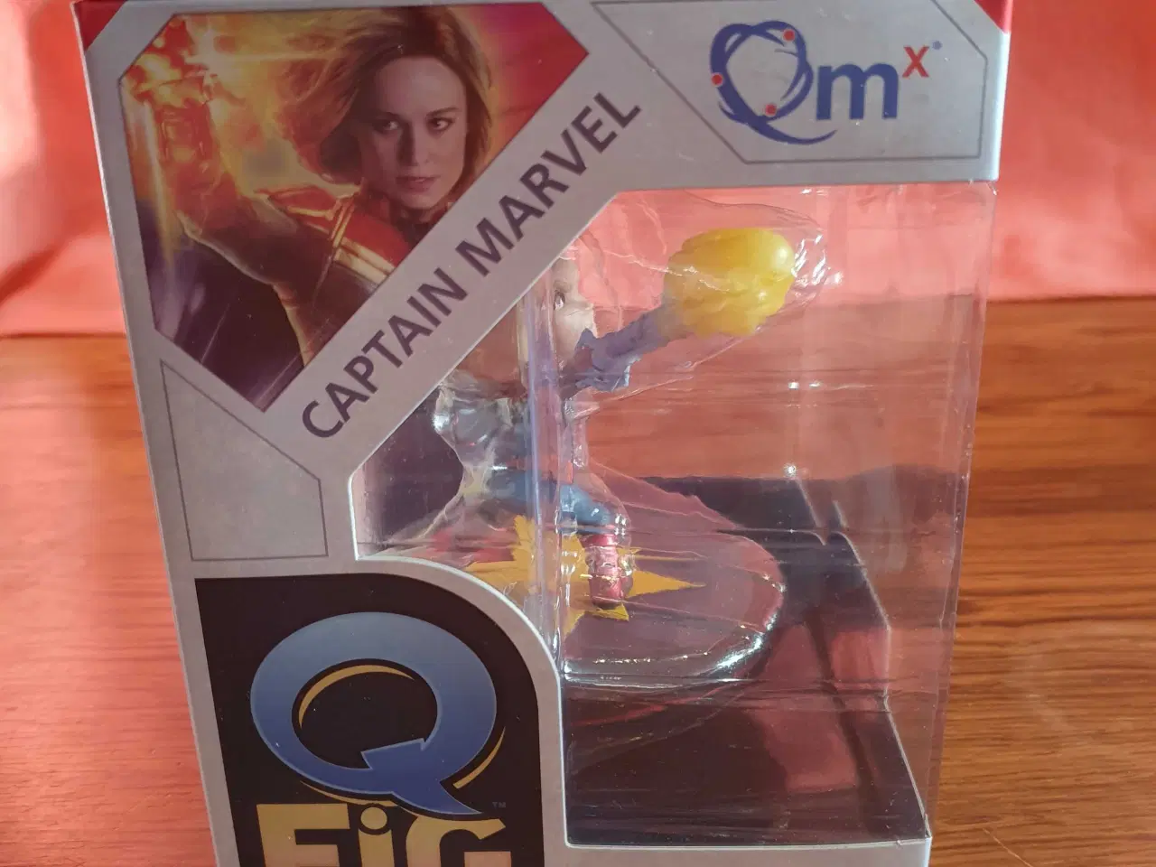 Billede 5 - Captain Marvel figur
