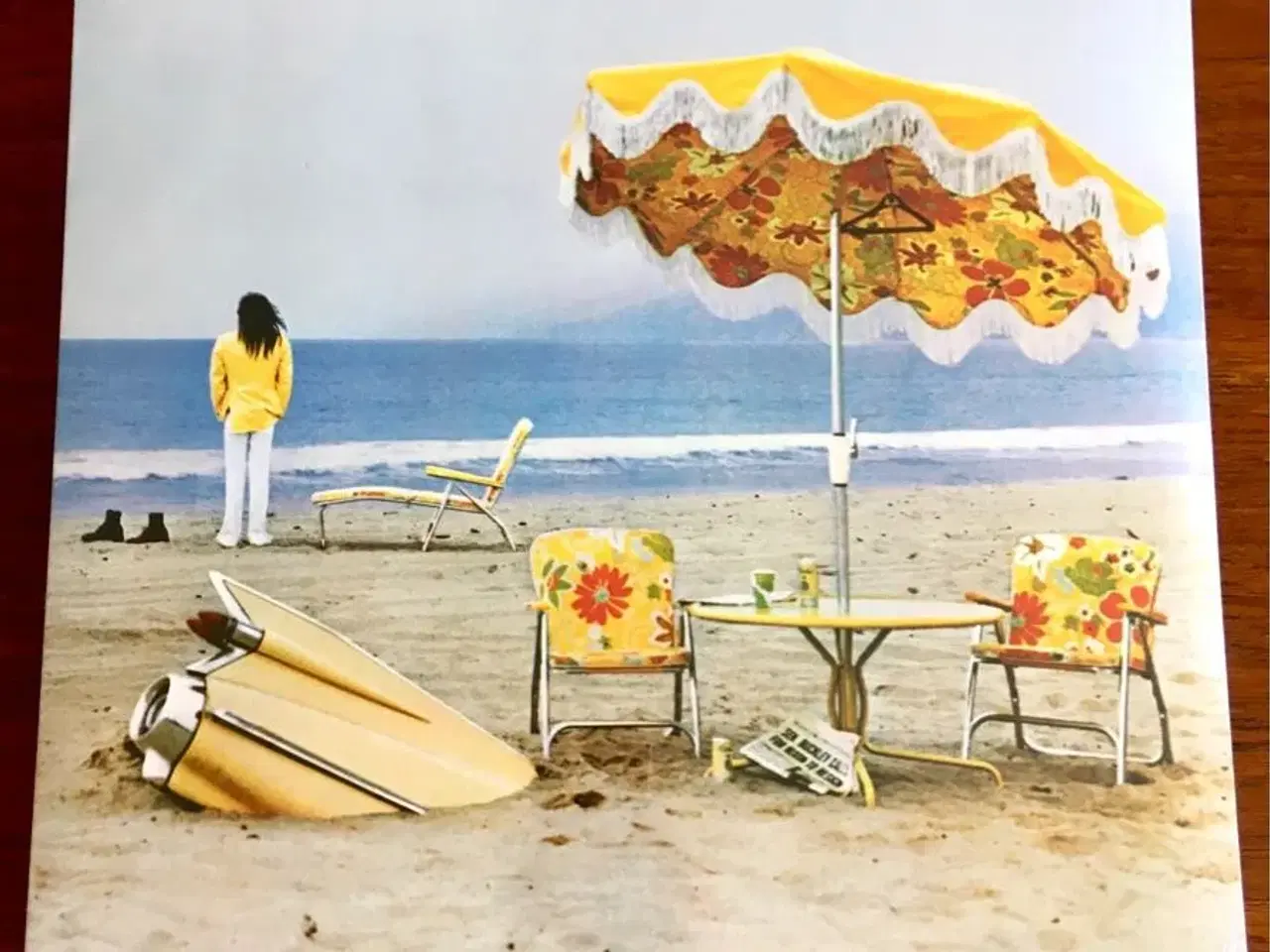 Billede 1 - Neil Young - On The  Beach