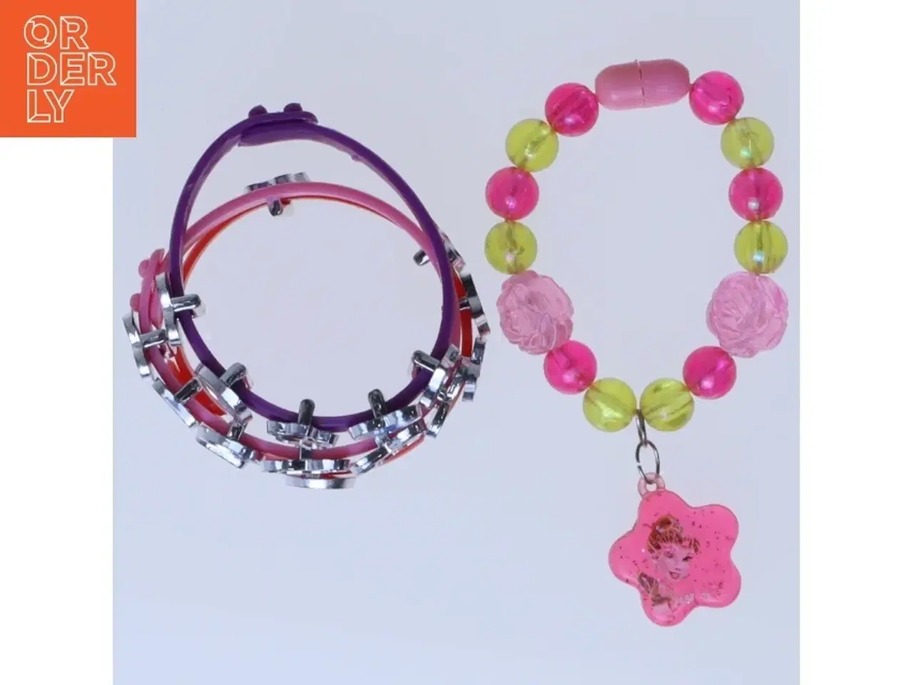 Billede 2 - Børnearmbånd med figurer (str. Ø 5,5 cm)