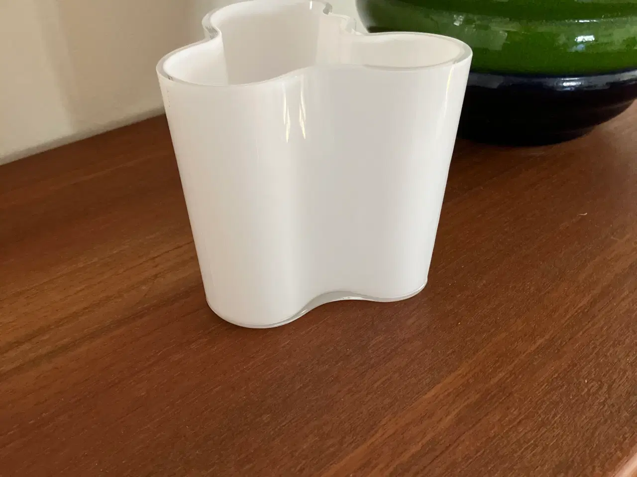 Billede 1 - Aalto Vase Opal 9,5 cm - ny pris