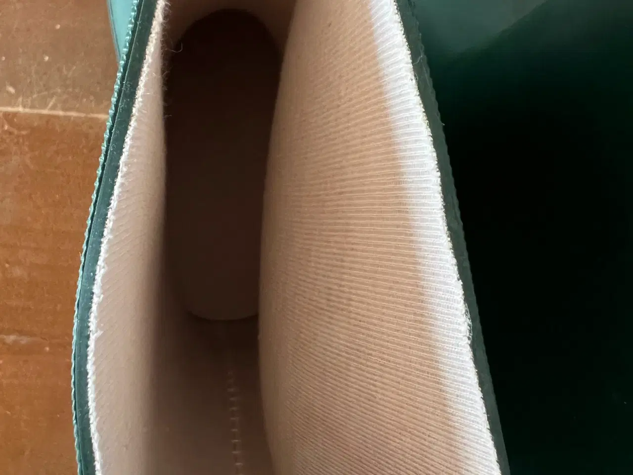 Billede 10 - Nye  PomPom Grønne Gummistøvler. Str. 31