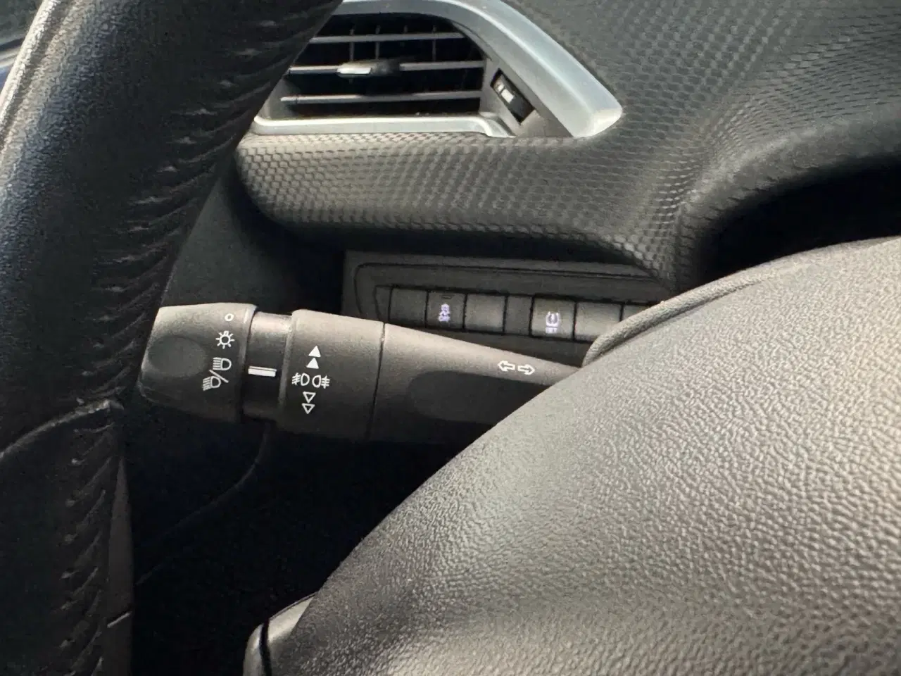 Billede 13 - Peugeot 2008 1,2 VTi Active Sky 82HK