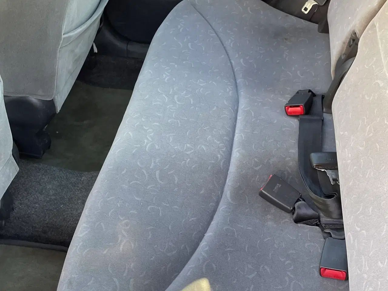 Billede 8 - Velholdt Toyota Yaris med automatgear sælges