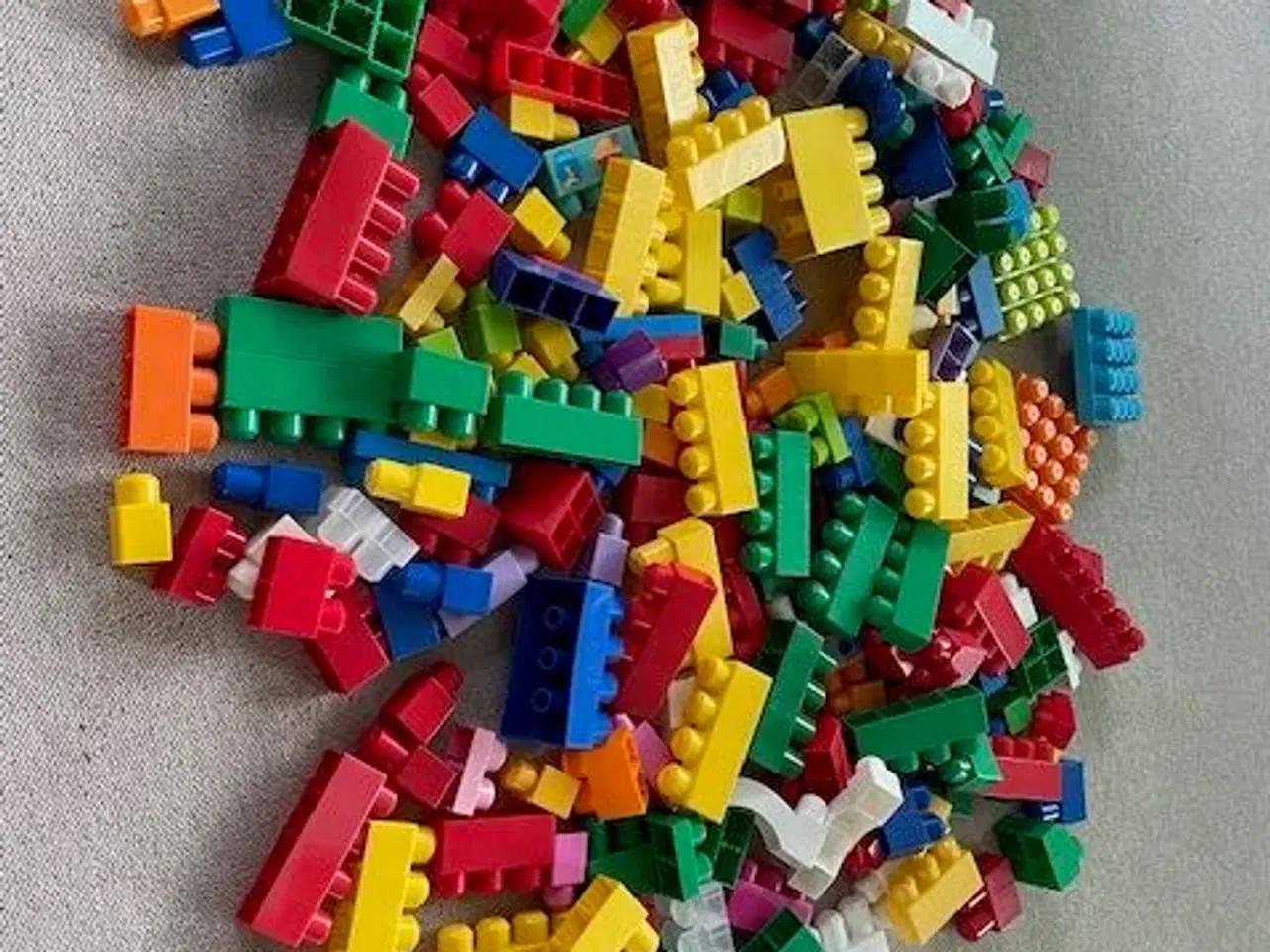 Billede 6 - Mega Bloks , stor samling 