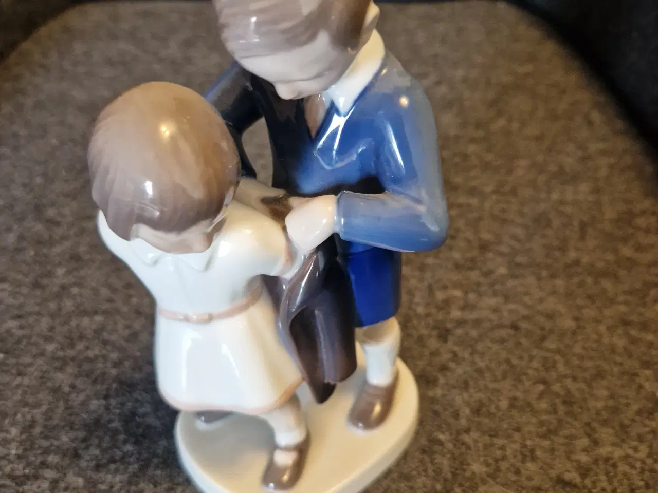 Billede 1 - " Gentleman " figuren fra Bing og Grønland.