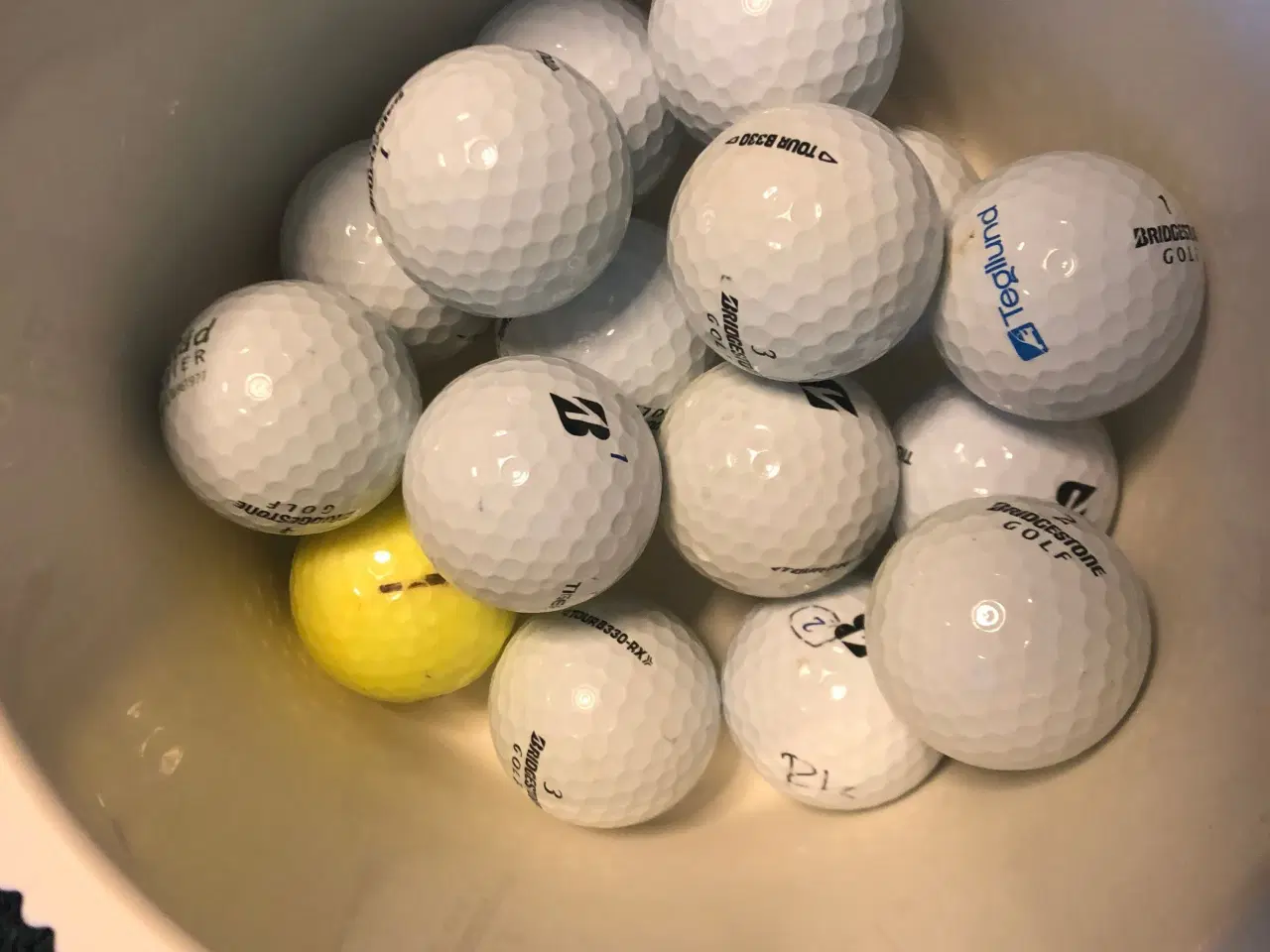 Billede 4 - golfbolde (Pro v1) 10kr pr/stk.