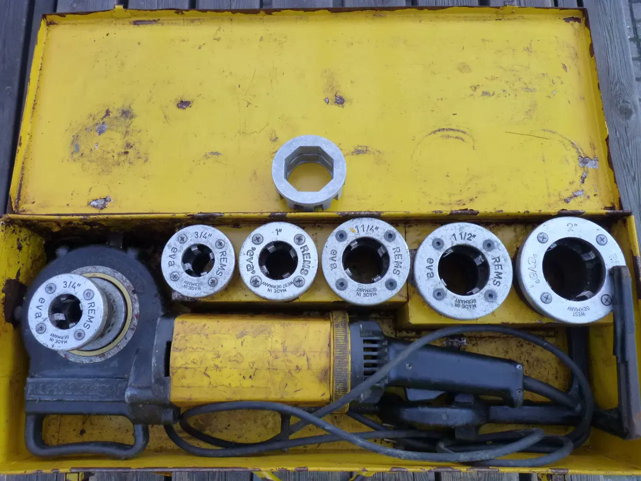 Billede 1 - REMS Gevindskære Sæt Amigo2 i metalkasse 230V.