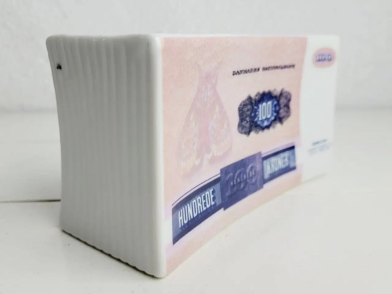Billede 7 - ⭐️- Retro sparebøsse i form af en 100 kr. seddel!