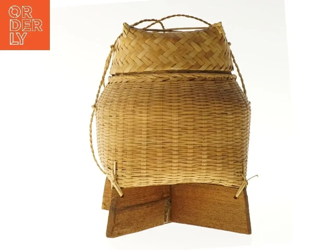 Billede 1 - Flettet kurv med låg (str. 24,5x23,5 cm)