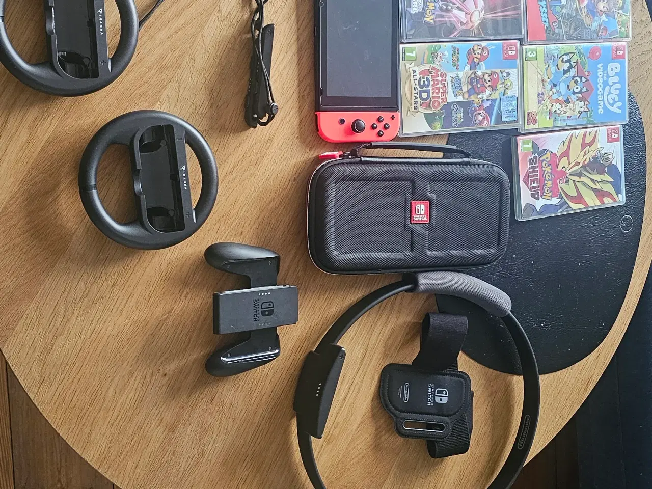 Billede 1 - Nintendo switch + spil og tilbehør