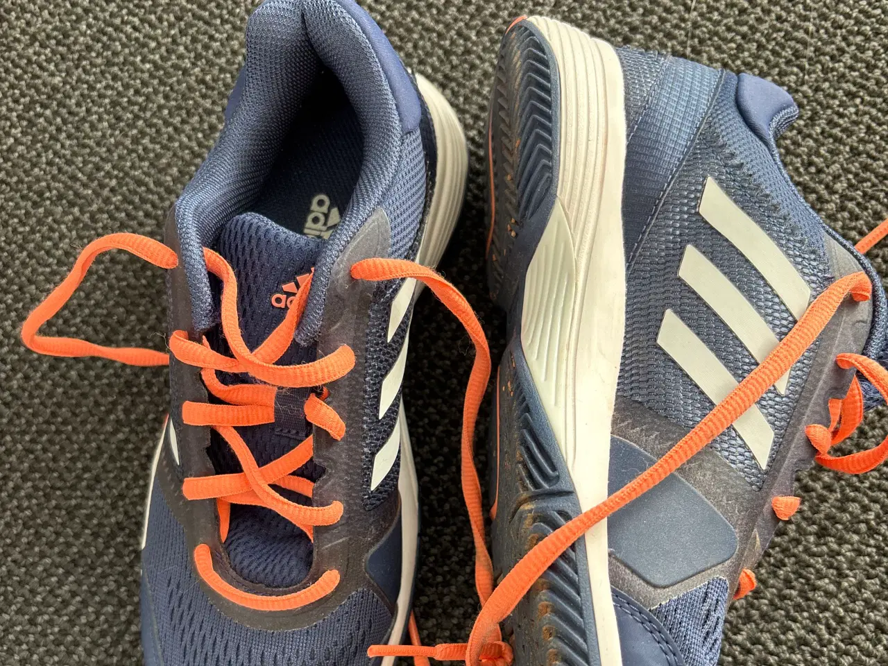 Billede 2 - Adidas sportssko str 36 2/3