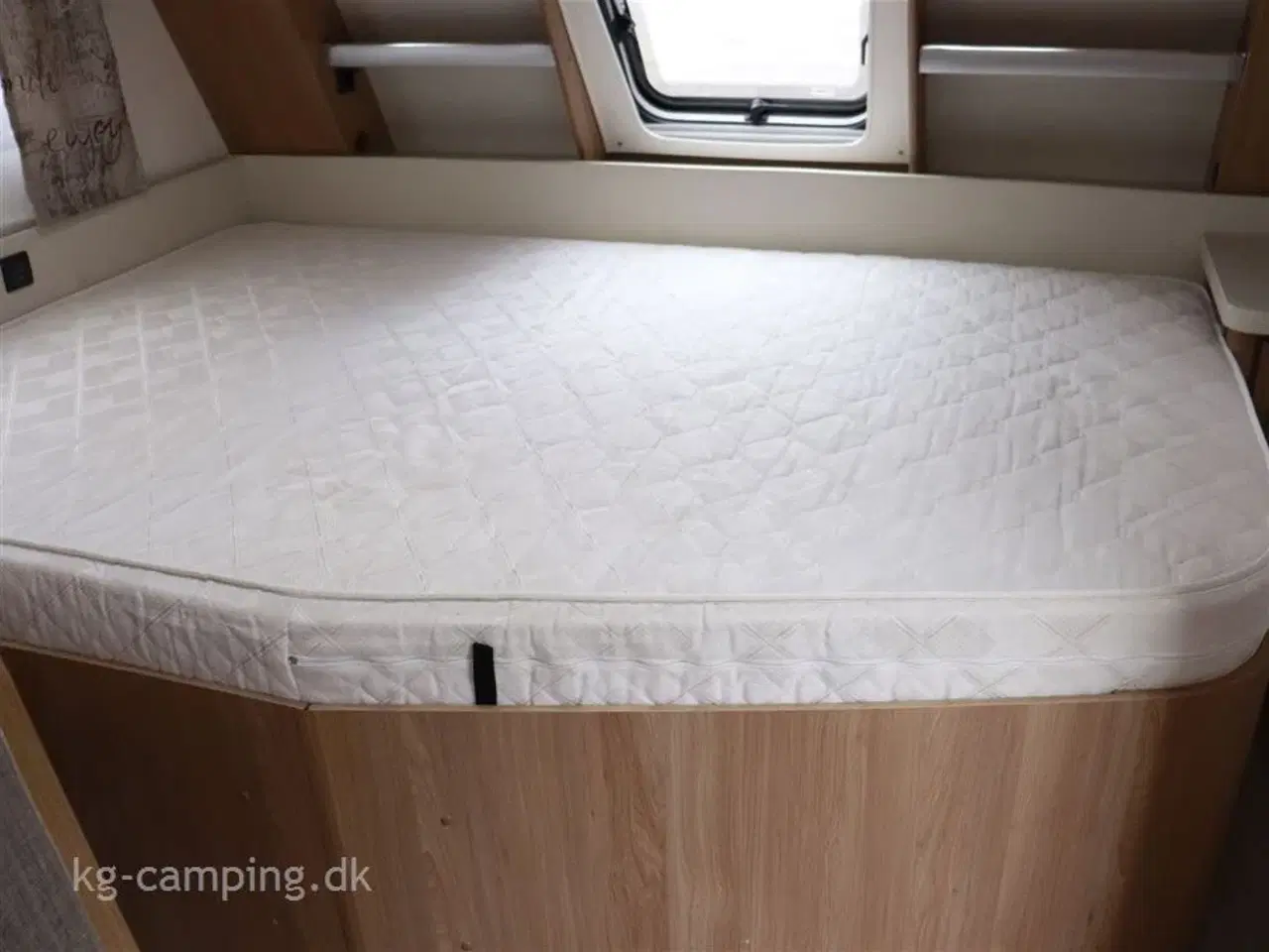 Billede 6 - 2020 - Hobby De Luxe 545 KMF Velholdt 3-køjers vogn fra Hobby.