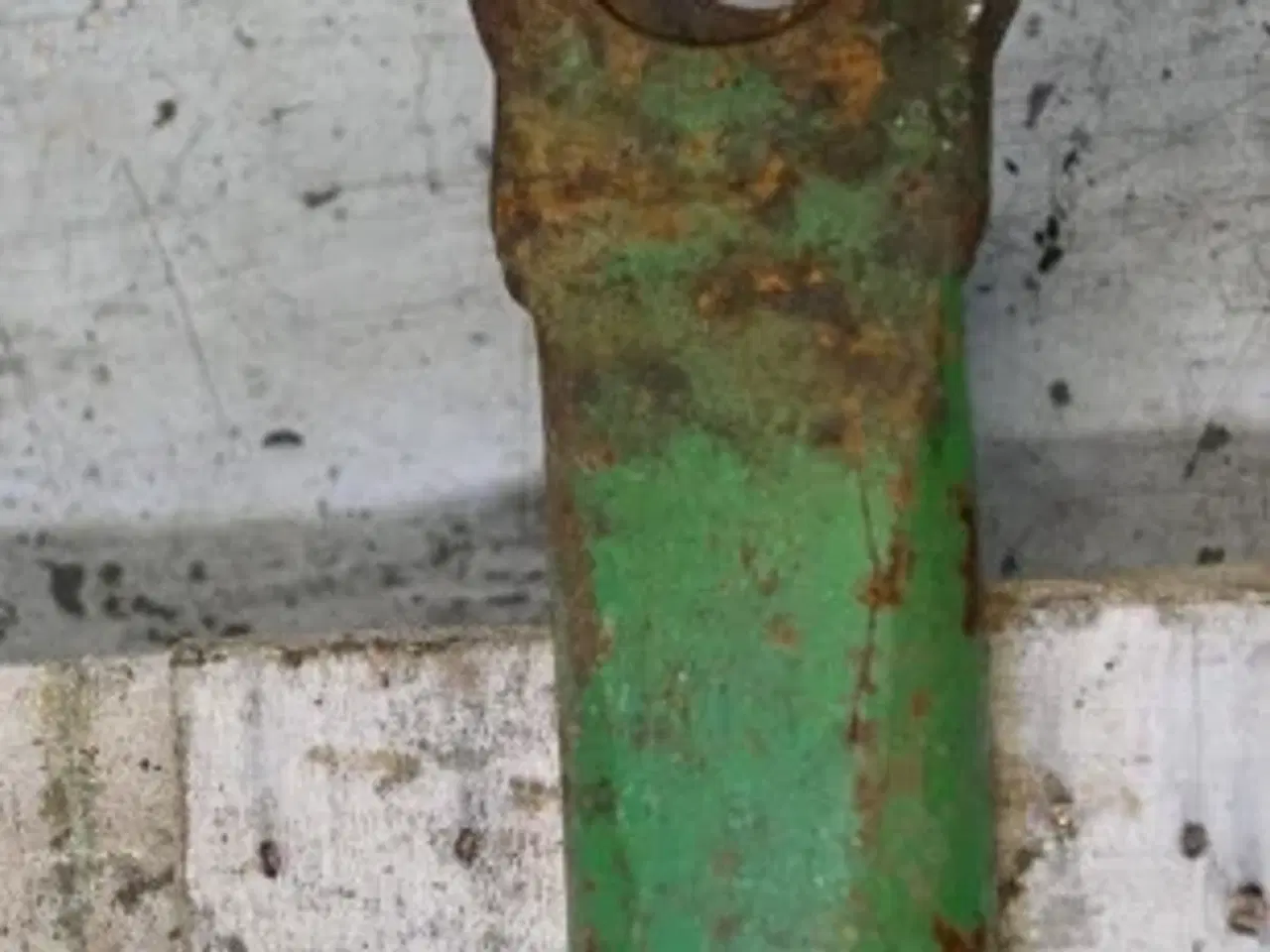 Billede 5 - John Deere 4040 R.H. Liftarm AR80666