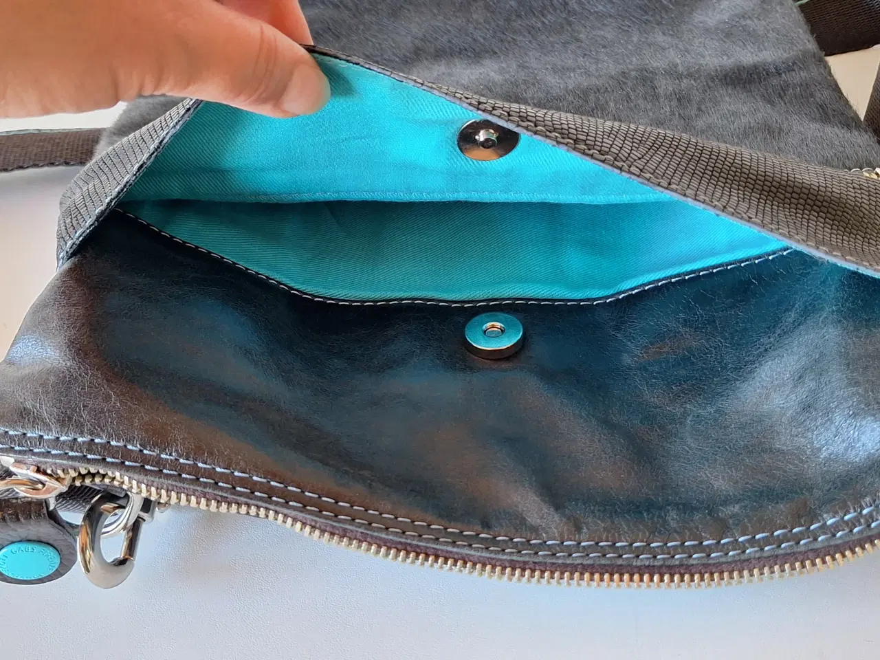 Billede 6 - Ubrugt GABS skuldertaske sælges