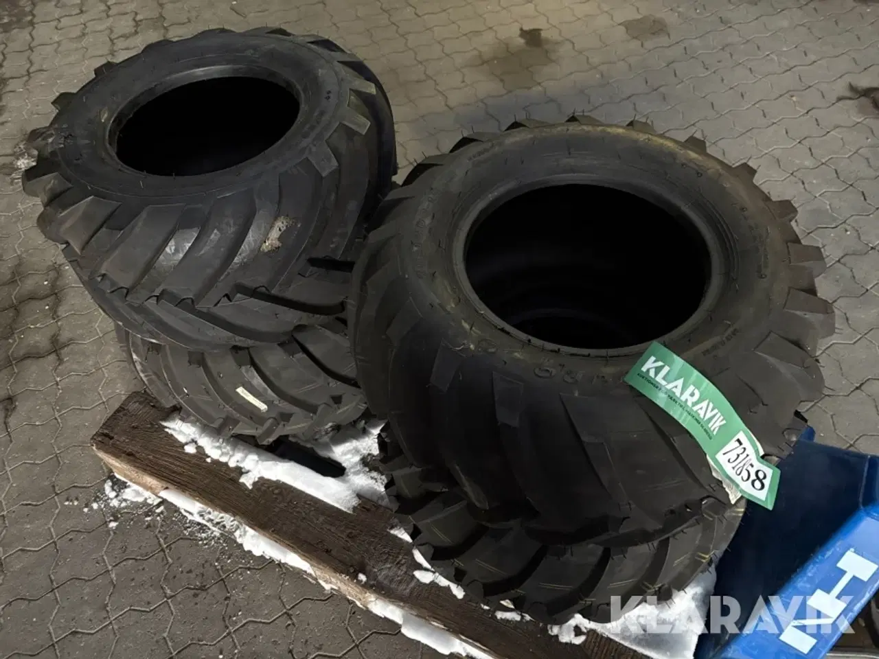 Billede 1 - Dæk Deestone og Duro 12 tommer 4 styk