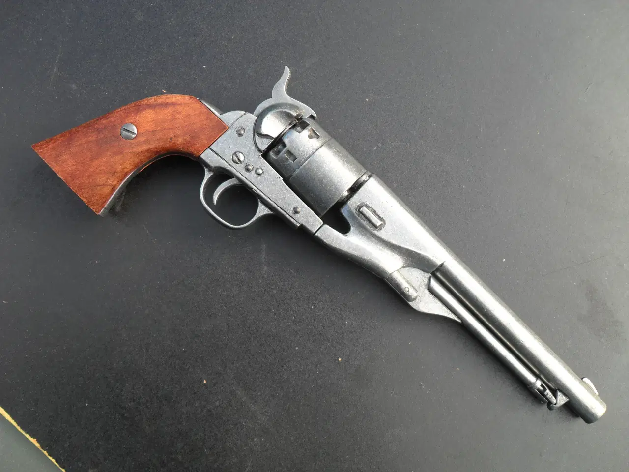 Billede 2 - 6 løber revolver