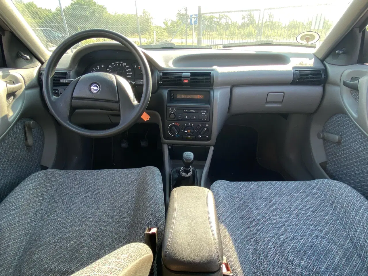 Billede 6 - Opel Astra 1,6 i GL 75HK 3d