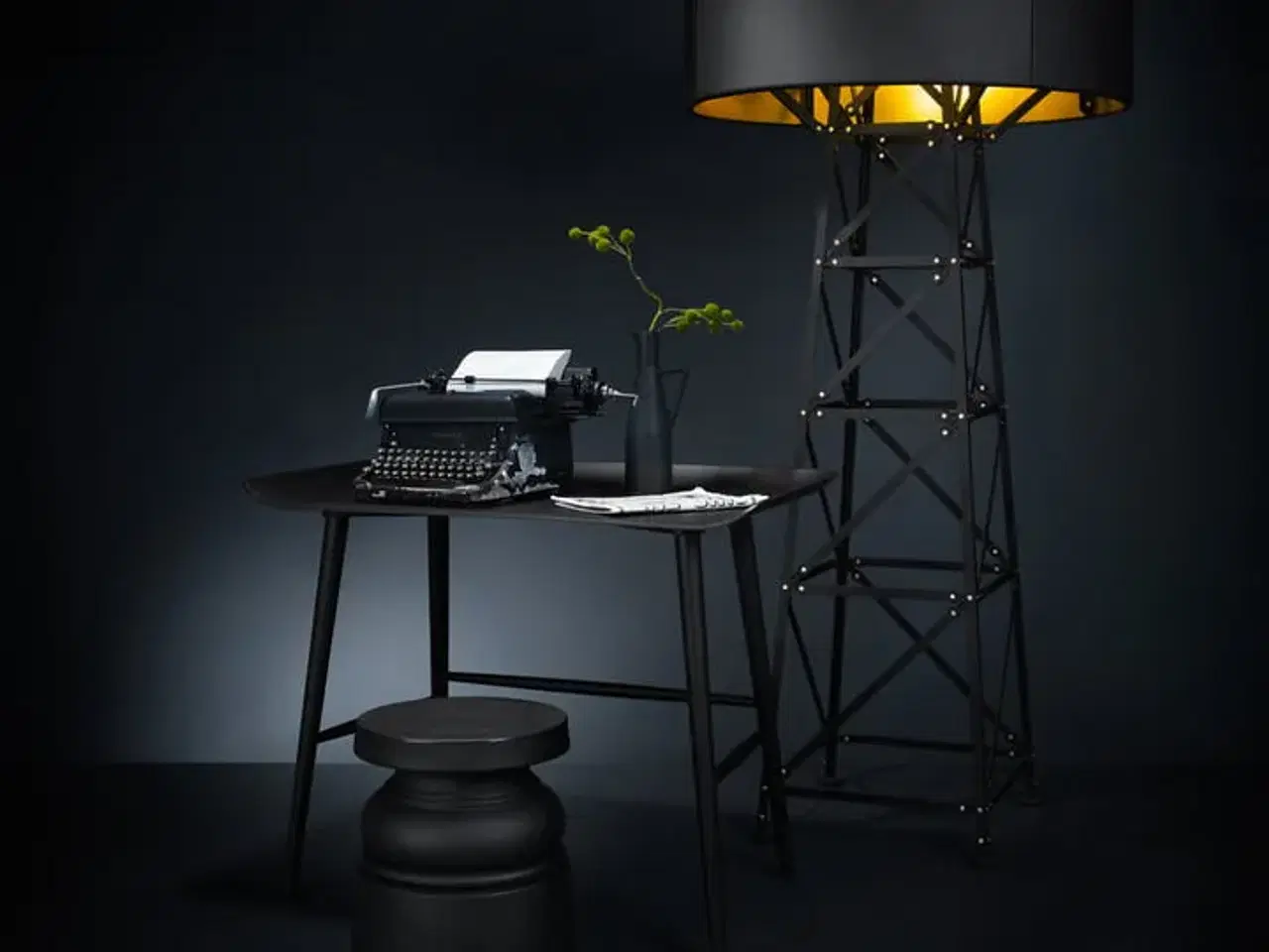 Billede 3 - MOOOi Woood - PC desk / afsætterbord