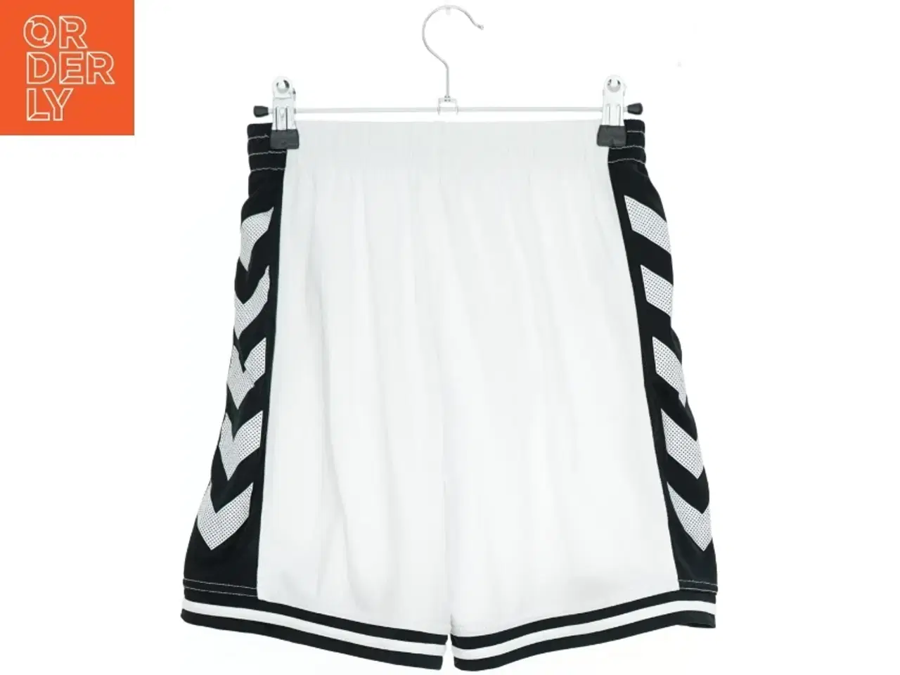 Billede 2 - Sport shorts med Hummel logo fra Hummel (str. 140)