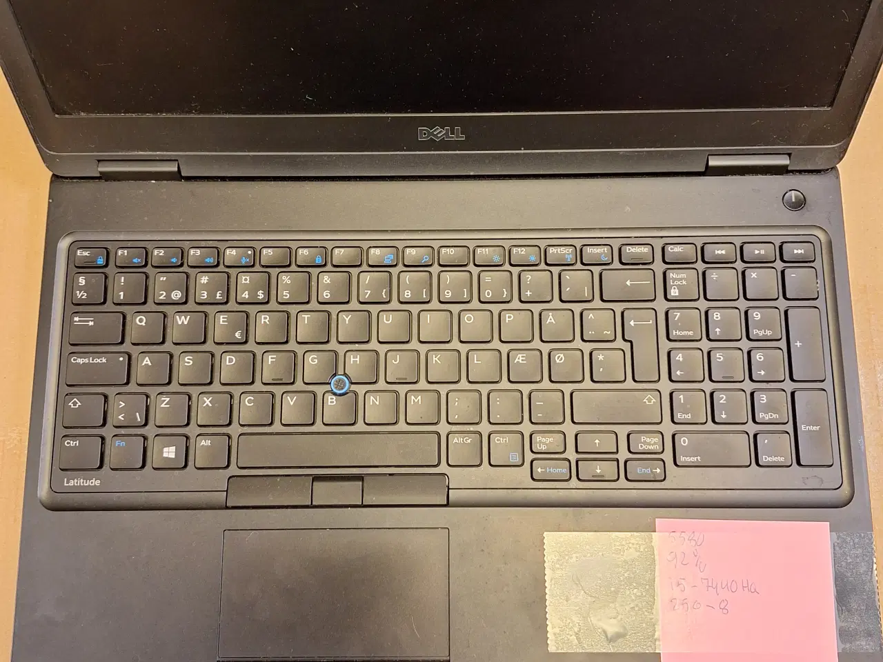 Billede 3 - Dell Latitude 5580 - 256gb SSD - 8gb RAM - i5-7440