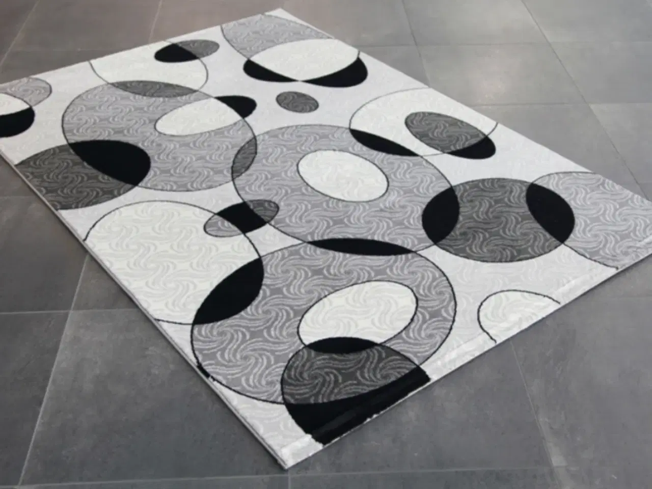 Billede 1 - Børnetæppe – 190x200 cm
