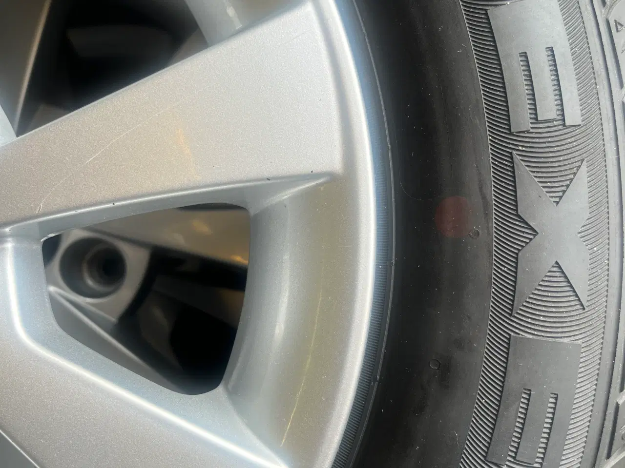 Billede 3 -  175-65-14 Skoda CitiGo.Sommerhjul.