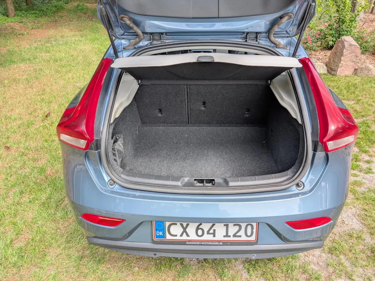 Billede 4 - Volvo V40 D2 Summum