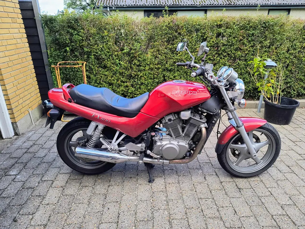 Billede 4 - Velkørende Suzuki VX800