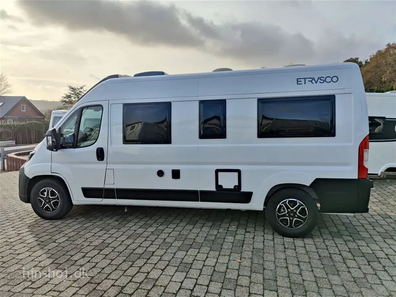 Billede 7 - 2025 - Etrusco CV 600 DB Plus   Lækker Camper van fra Etrusco med dobbeltseng fra Hinshøj Caravan