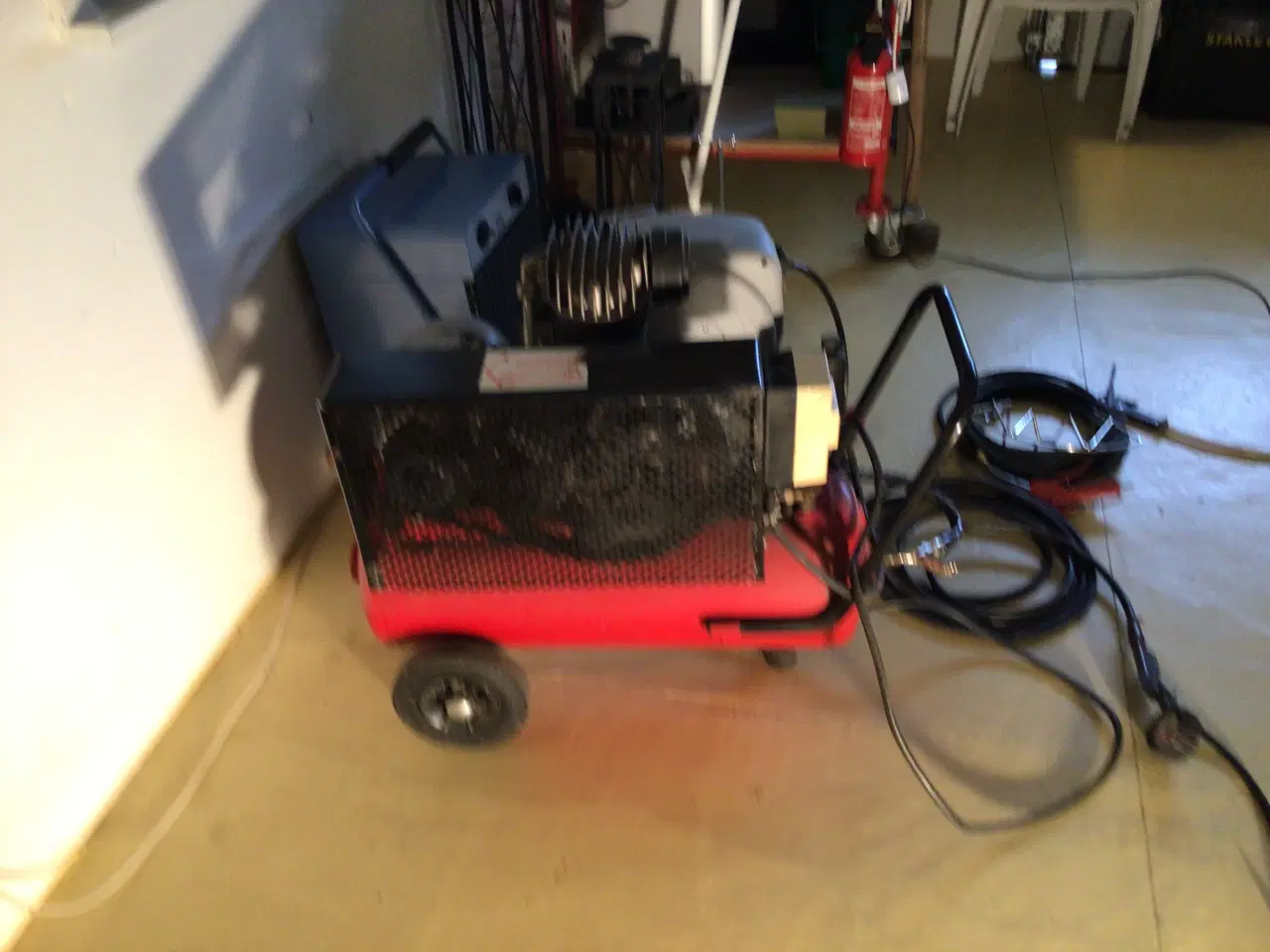 Billede 4 - RENO kompressor og 9kw varmeblæser