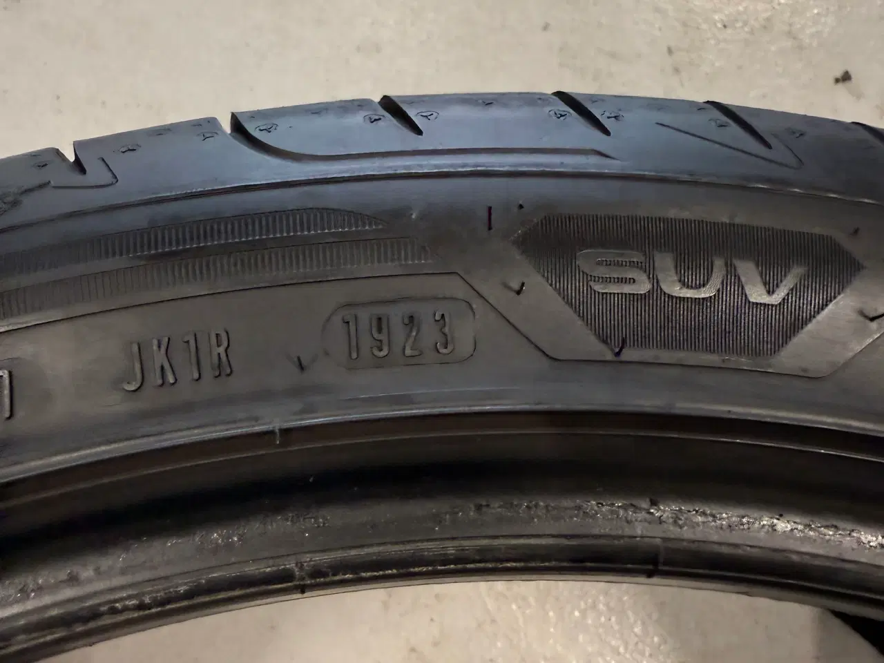 Billede 2 - 2 stks brugte Goodyear 275/35 22