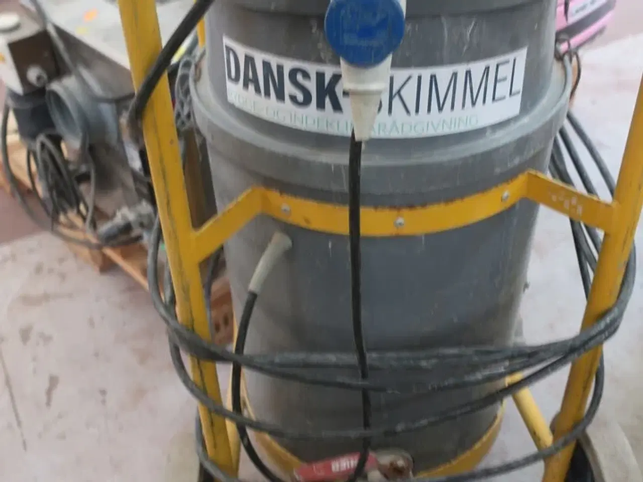 Billede 2 - Støvsuger RONDA 200