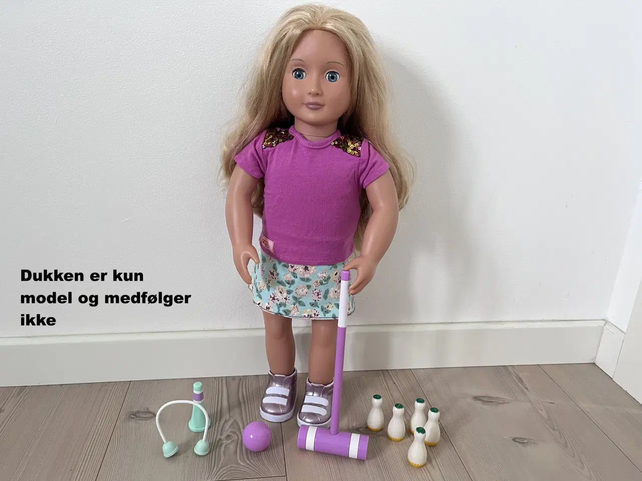 Billede 2 - Our Generation Dukketøj. Sneakers, Krokket havespi