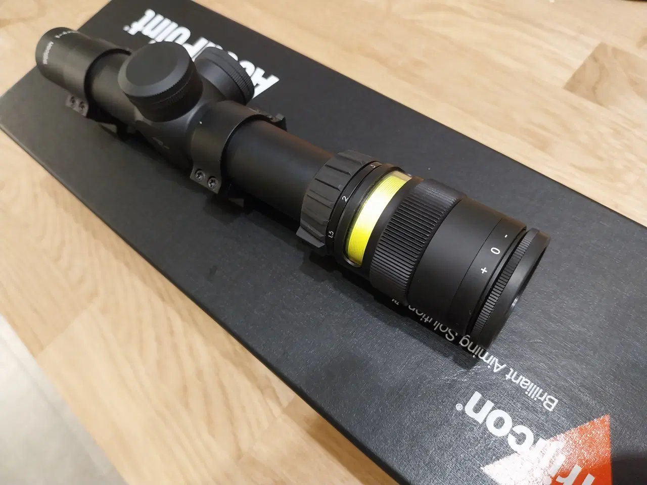 Billede 3 - Trijicon Accupoint 1-4x24 Amber