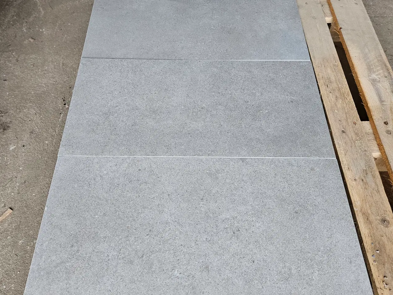 Billede 1 - Gulv- og vægklinke Grå 30x60 cm