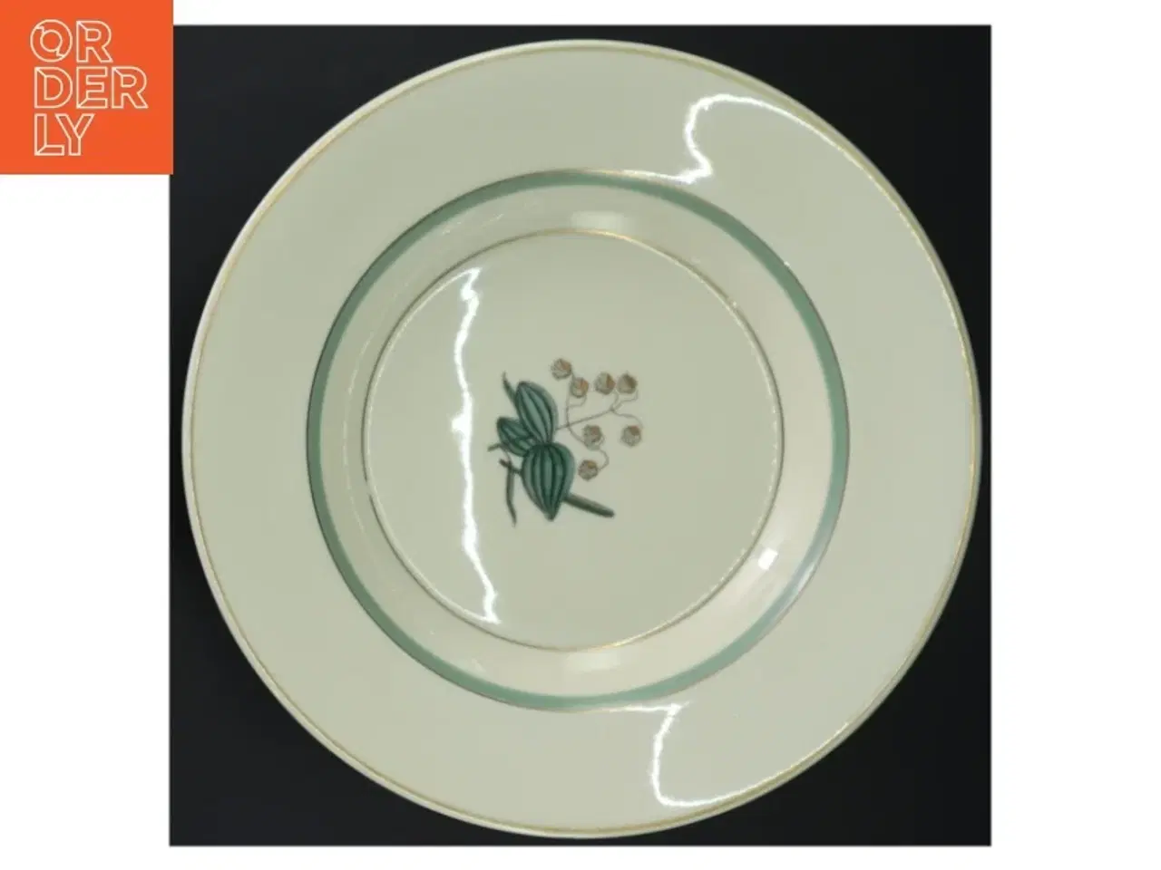 Billede 2 - Grøn Melodi. Sæt af porcelænstallerkener med blomsterdesign fra Royal Copenhagen (str. Ø. 24,5 cm)