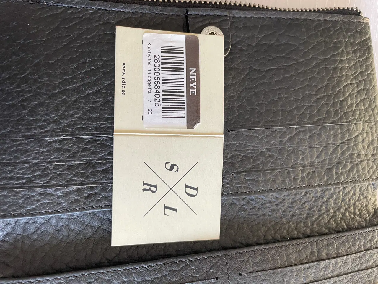 Billede 10 - Ny sort læder clutch