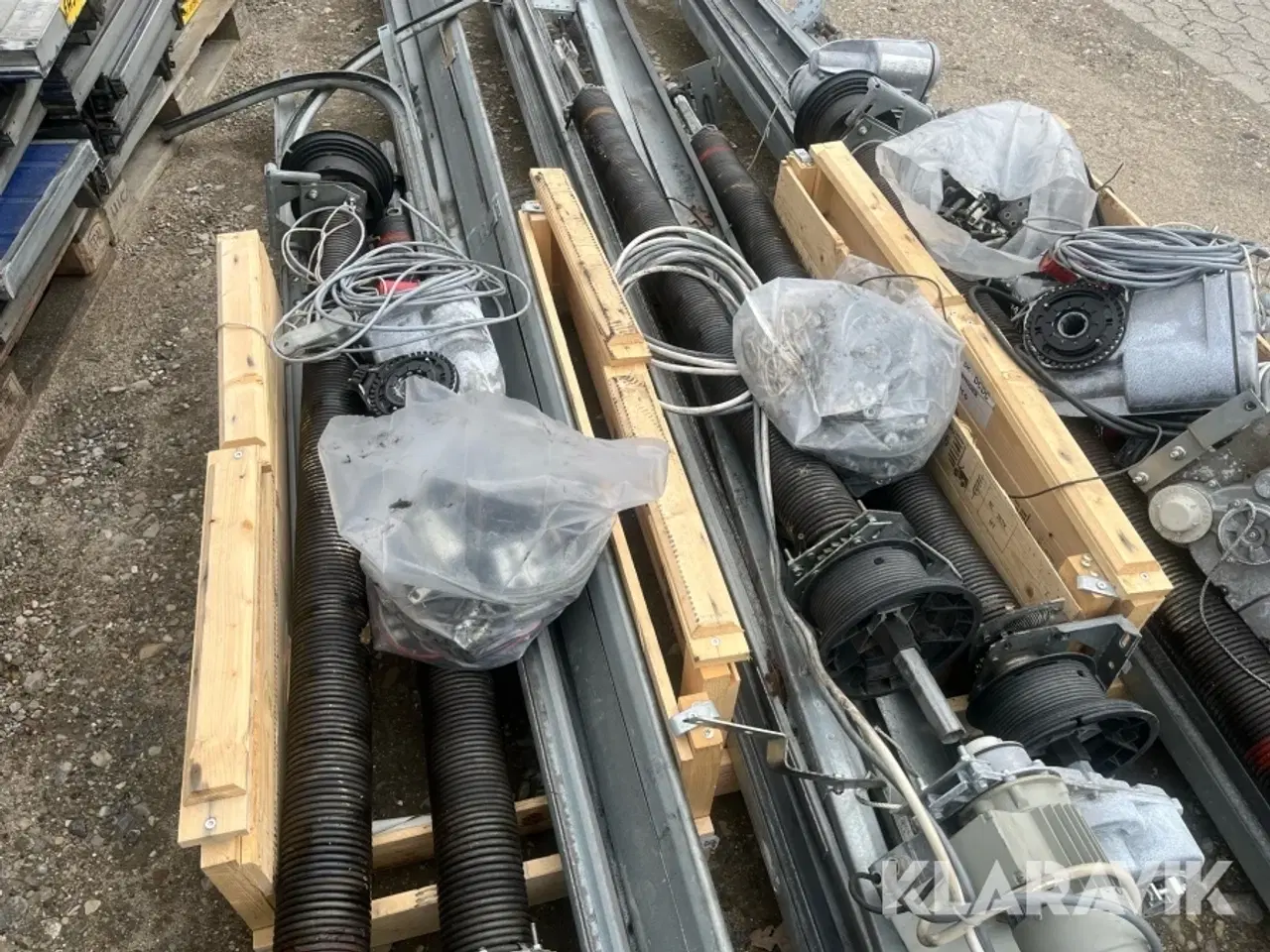 Billede 8 - Porte Faltec 450x400 20styk isolerede med elhejs