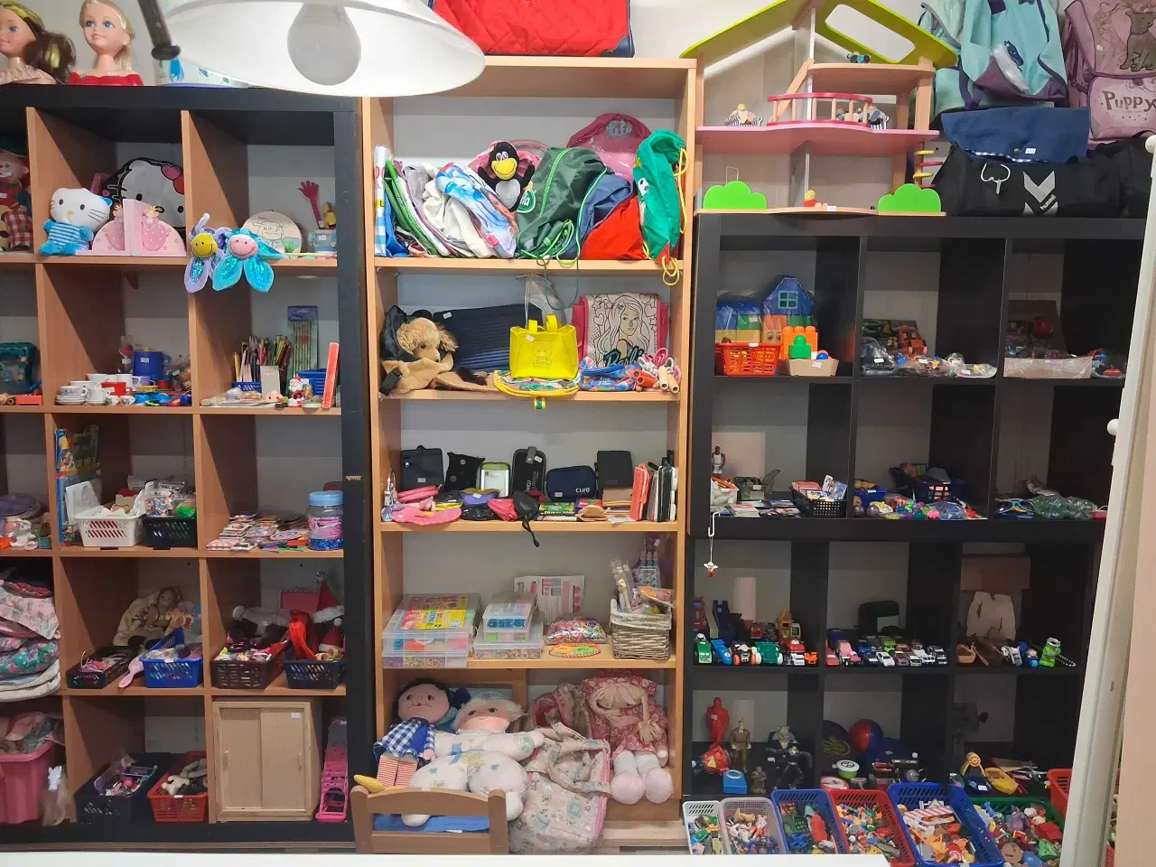 Billede 13 - STORT tøj og loppemarke