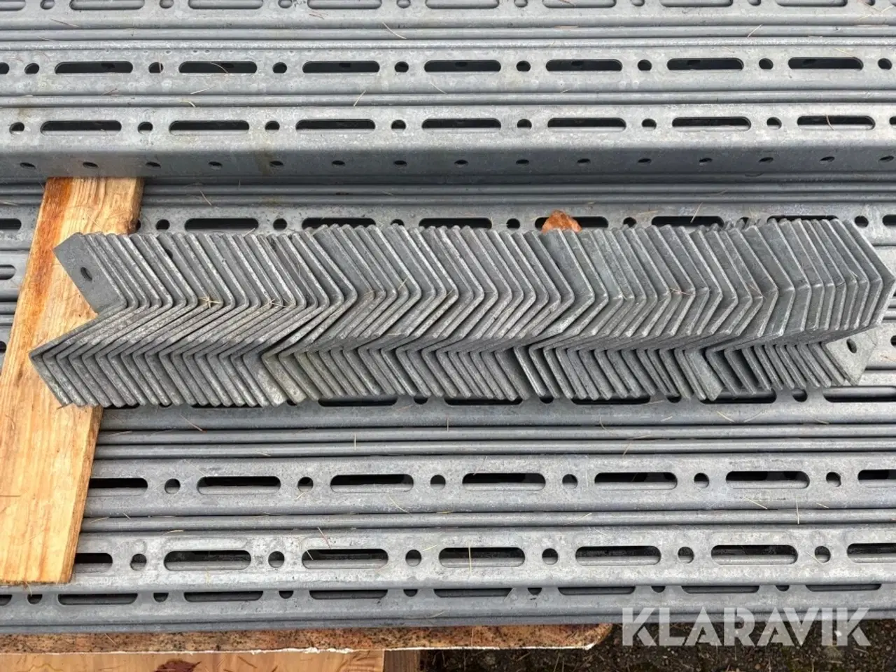 Billede 3 - Kanalskinner Hilti MT-40 C-kanalskinne 96 styk